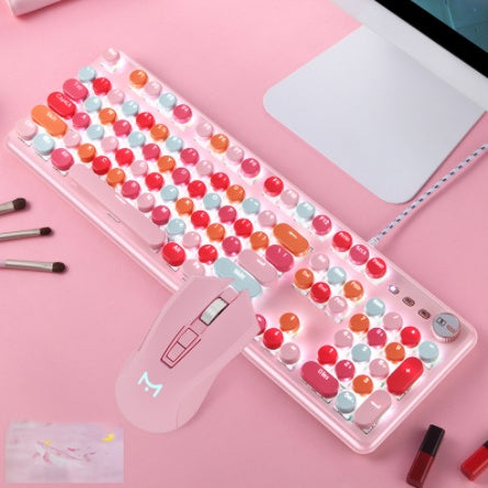 Discover the Macaron Wired Mechanical Keyboard and Green Axis Mouse Set